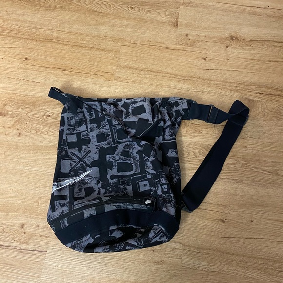 Nike shoulder bag